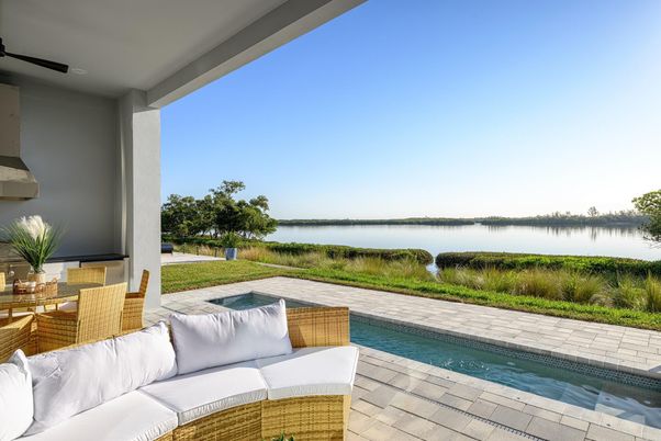 Exterior, Pool, Water