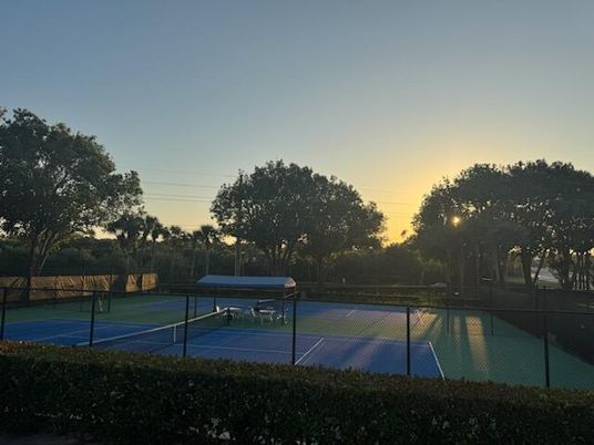 Exterior, Tennis Courts