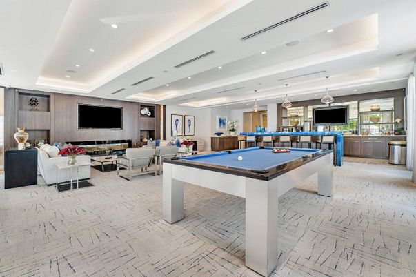 Billiard Table, Game Room, Interior, Living room, Pendant Lights, Recessed Lighting