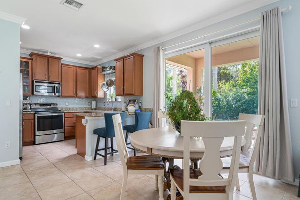 Dining room, Interior, Kitchen, Recessed Lighting, Stainless Steel Appliances
