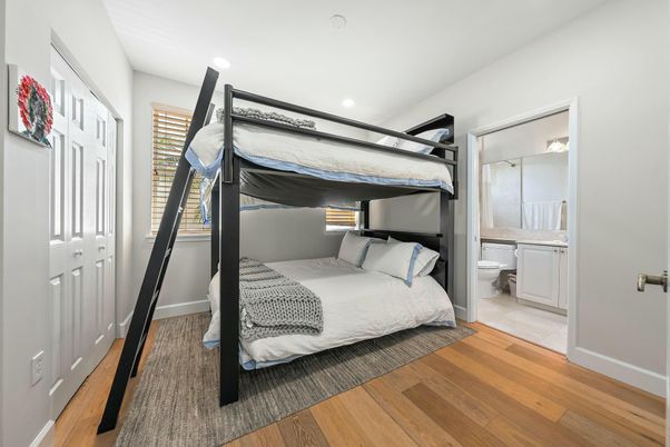 Bathroom, Bedroom, Interior, Recessed Lighting, Wood Texture Flooring