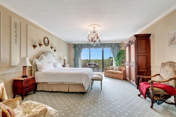 Bedroom, Chandelier, Interior