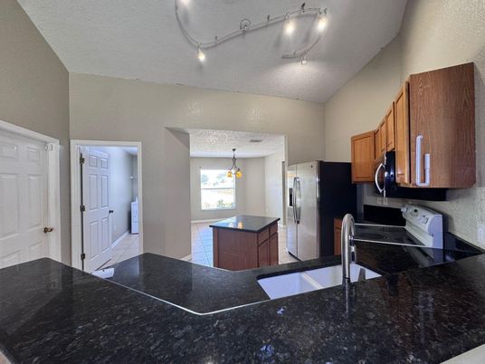 Interior, Kitchen, Pendant Lights