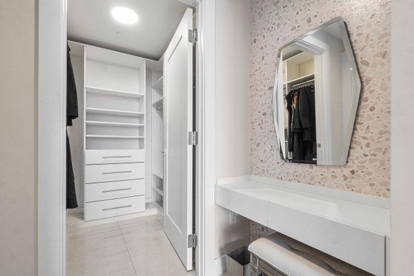 Interior, Recessed Lighting, Walk-in Closets