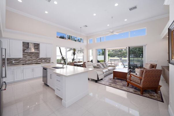 Dining room, Interior, Kitchen, Living room, Pendant Lights, Recessed Lighting