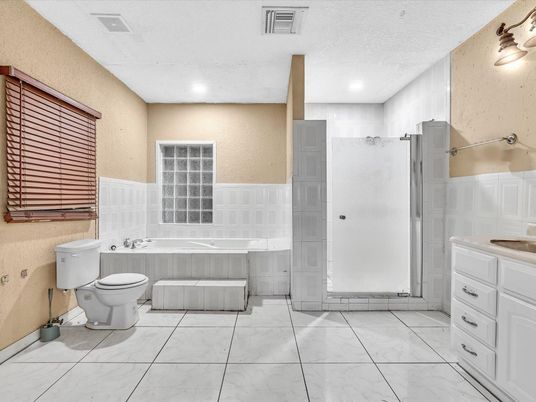Bathroom, Interior, Marble, Recessed Lighting
