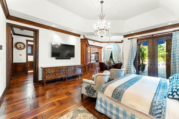 Bedroom, Chandelier, Dining room, Interior, Recessed Lighting, Wood Texture Flooring