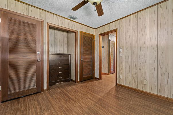 Empty room, Interior, Wood Texture Flooring, Wooden Walls