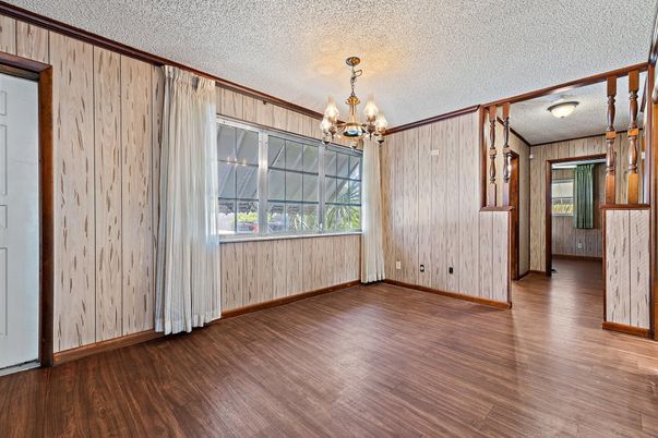 Chandelier, Empty room, Interior, Wood Texture Flooring