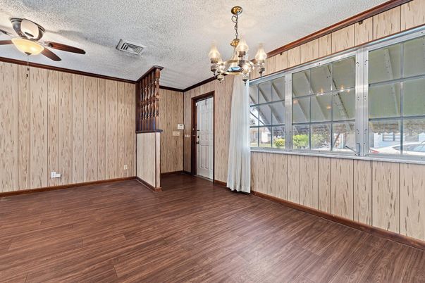 Chandelier, Empty room, Interior, Wood Texture Flooring, Wooden Walls