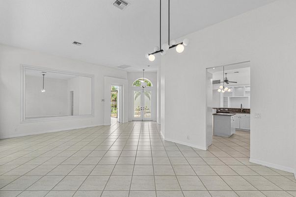 Empty room, Interior, Kitchen, Pendant Lights