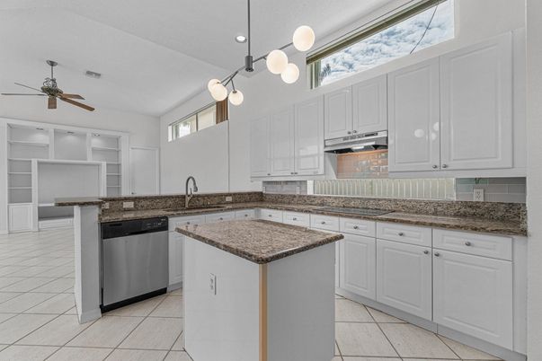Interior, Kitchen, Pendant Lights, Recessed Lighting