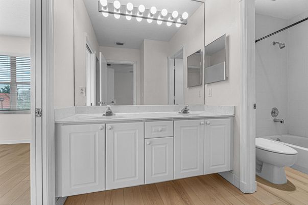Bathroom, Dual Sink Vanities, Interior, Wood Texture Flooring