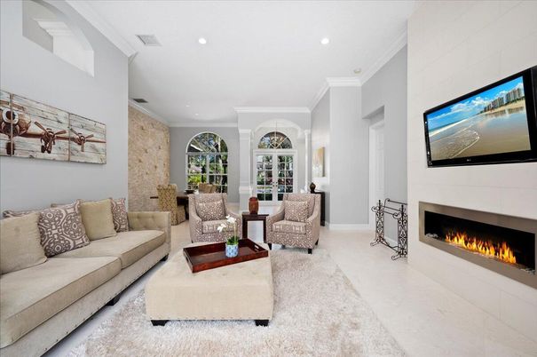Fireplace, Interior, Living room, Recessed Lighting