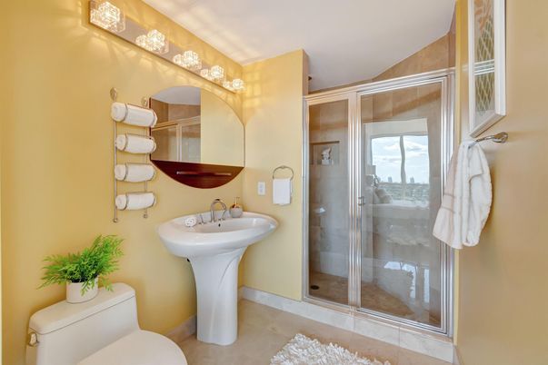 Bathroom, Glass Shower, Interior