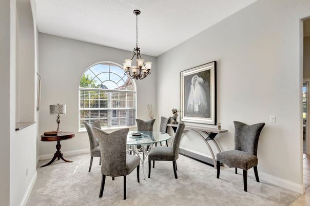 Chandelier, Dining room, Interior