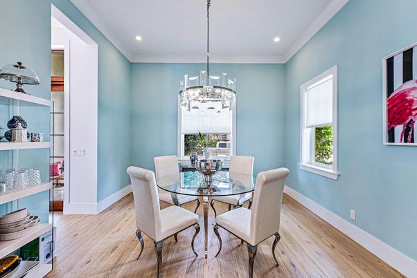 Chandelier, Dining room, Interior, Pendant Lights, Recessed Lighting, Wood Texture Flooring