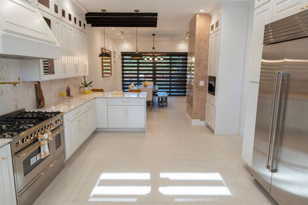 Dining room, Interior, Kitchen, Pendant Lights, Recessed Lighting, Stainless Steel Appliances