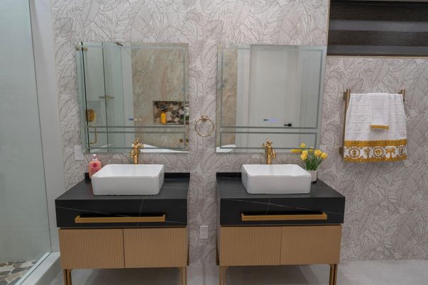 Bathroom, Dual Sink Vanities, Interior