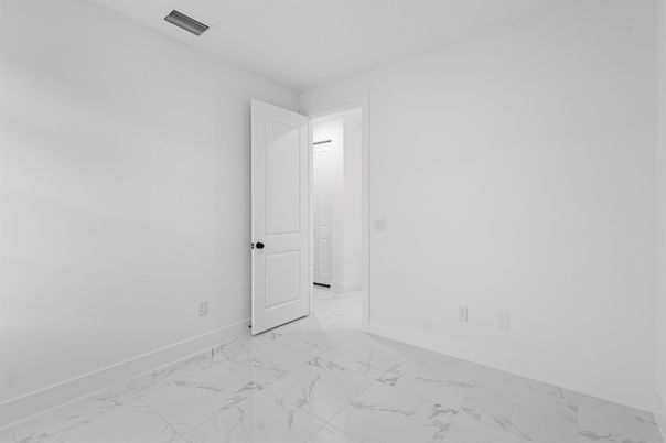 Empty room, Interior, Marble