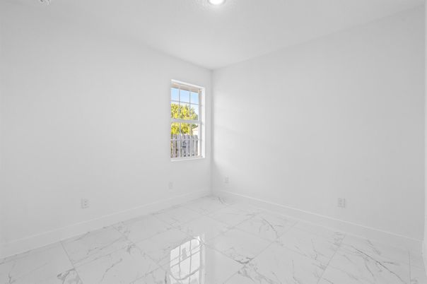 Empty room, Interior, Marble, Recessed Lighting
