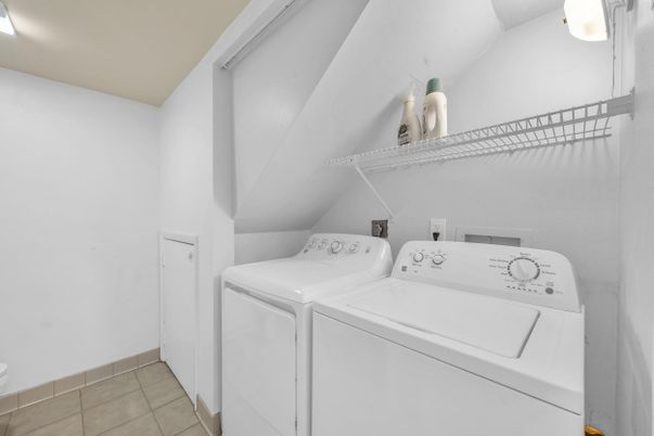 Interior, Utility Closets, Washer