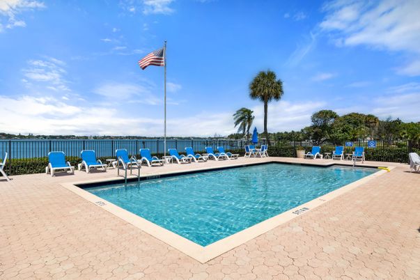 Exterior, Pool, Water