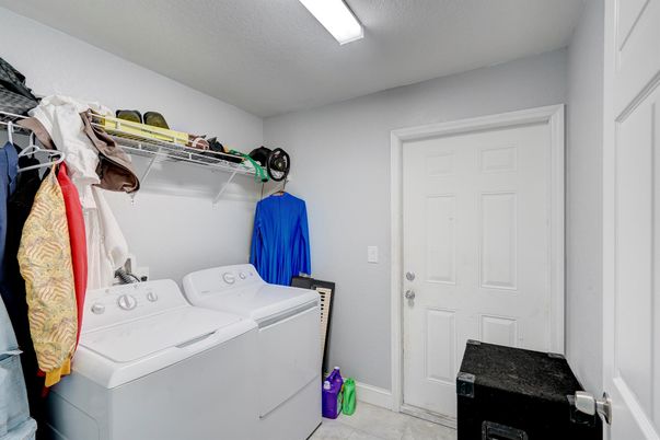 Interior, Washer
