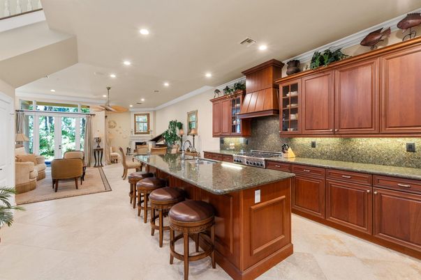 Dining room, Interior, Kitchen, Living room, Recessed Lighting