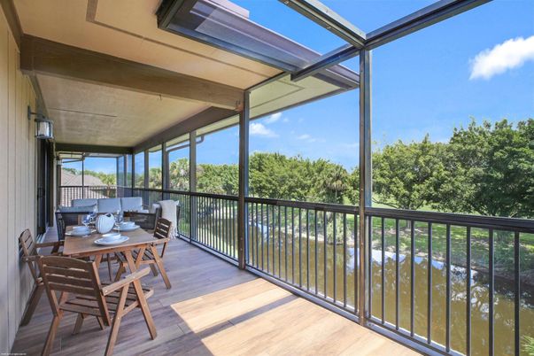 Dining room, Glass Ceilings, Interior, Sun Room, Wood Texture Flooring