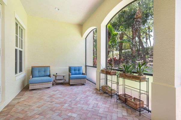 Interior, Recessed Lighting, Sun Room