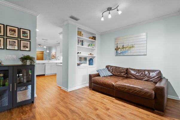 Interior, Pendant Lights, Recessed Lighting, Wood Texture Flooring
