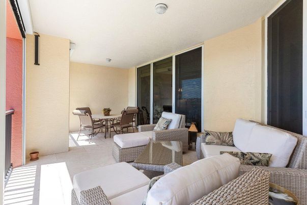 Dining room, Interior, Living room