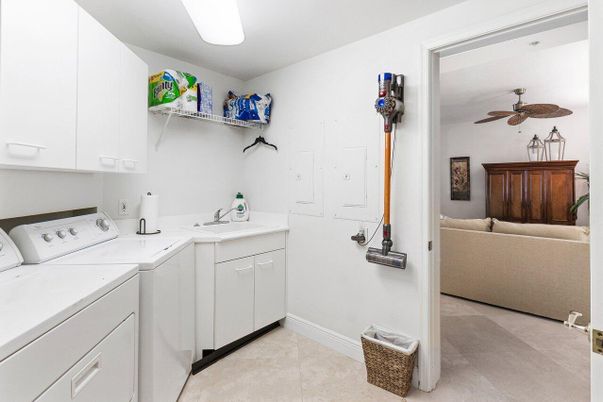 Interior, Washer