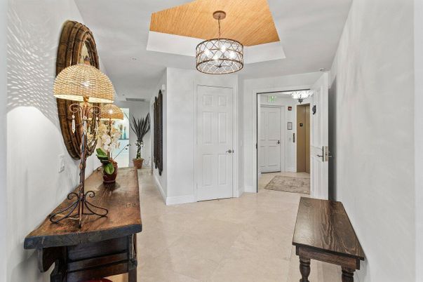 Interior, Pendant Lights, Wooden Ceilings