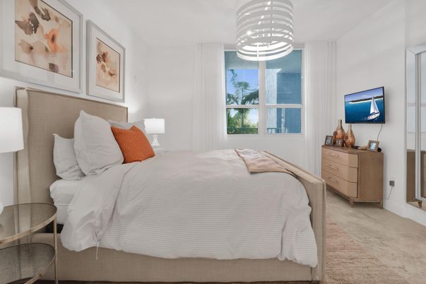 Bedroom, Interior, Pendant Lights