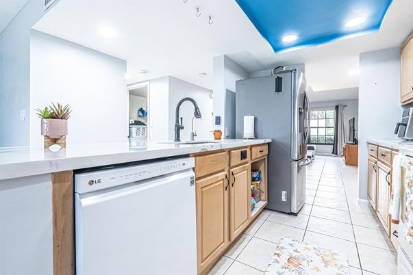 Interior, Kitchen, Recessed Lighting