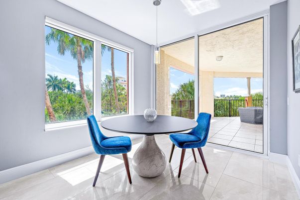 Dining room, Interior, Pendant Lights