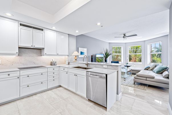 Interior, Kitchen, Living room, Recessed Lighting