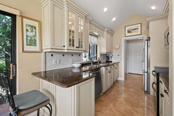 Interior, Kitchen, Recessed Lighting