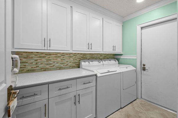 Interior, Recessed Lighting, Washer