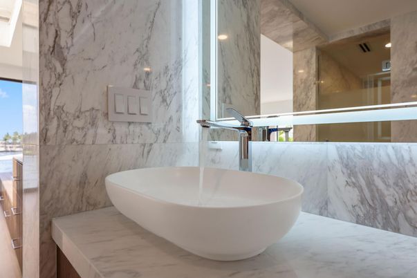 Bathroom, Free Standing Baths, Interior, Marble, Marble Walls