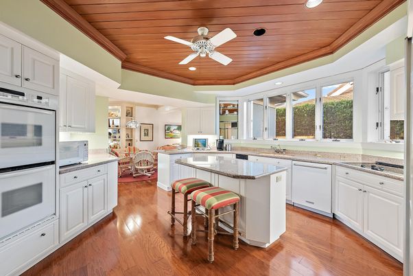 Dining room, Interior, Kitchen, Recessed Lighting, Wooden Ceilings, Wood Texture Flooring