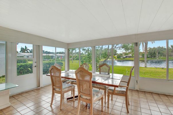 Dining room, Interior, Sun Room, Water