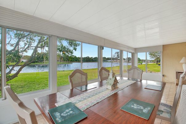 Dining room, Interior, Sun Room, Water