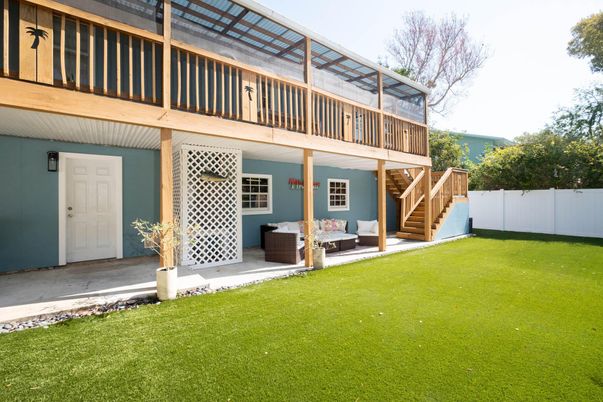 Backyard, Exterior