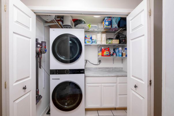 Interior, Recessed Lighting, Utility Closets, Washer
