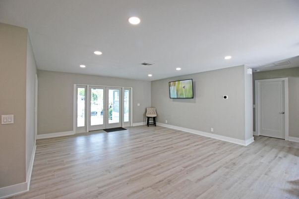Empty room, Interior, Recessed Lighting, Wood Texture Flooring