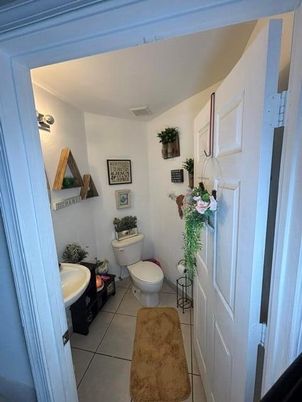 Bathroom, Interior