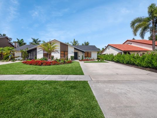 Attached, Backyard, Exterior, Facade, Ranch